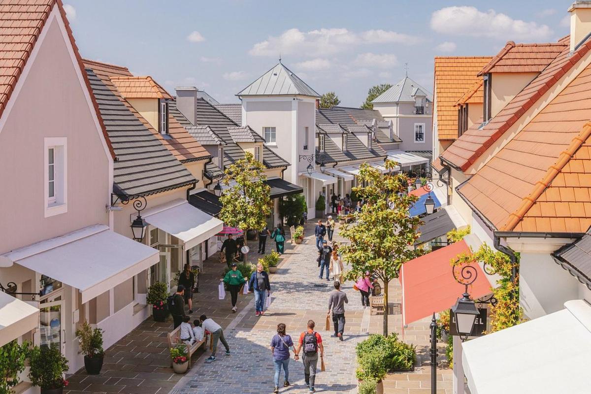 Magic Studio - Disneyland Paris Shopping Village 9 Minutes Chessy (Seine-et-Marne) Exterior foto